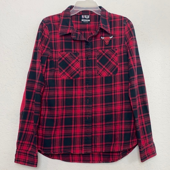 Boys NBA Chicago Bulls Long Sleeve Shirt Size M - Picture 1 of 5